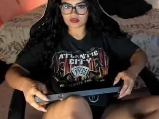 Dannadomiinguez  live sex cam