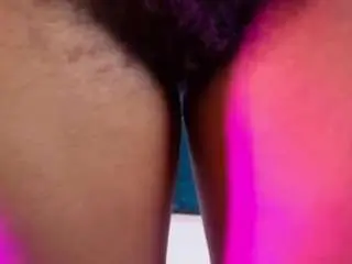 Elliee-alves  live sex cam
