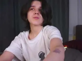 Geneviveginanni  live sex cam