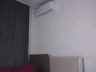 Geneviveginanni  live sex cam