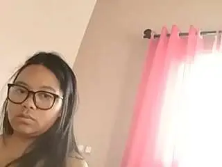 Kassie261  live sex cam