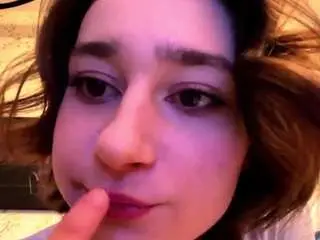 Kevapounder  live sex cam