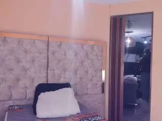 Luisa-smith  live sex cam