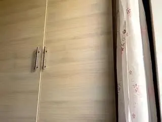 Nellatays  live sex cam
