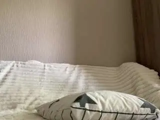 Nellatays  live sex cam