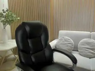 Victoria-18  live sex cam