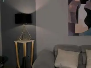 Victoria-18  live sex cam