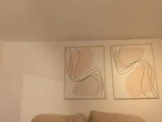 Victoria-18  live sex cam