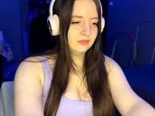 Elvinacoyner  live sex cam