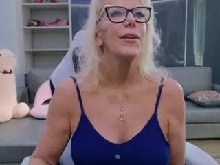 Fitcougarcb  live sex cam