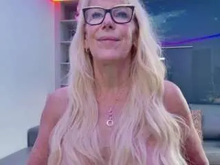 Fitcougarcb  live sex cam