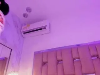 Katemichaels  live sex cam