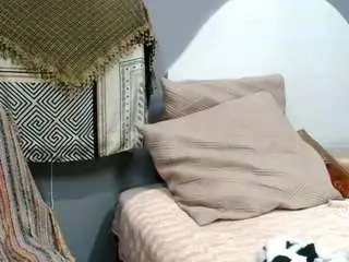 Kay-tee  live sex cam