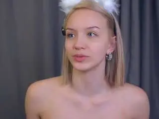 Suannedano  live sex cam