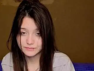 Xnaughtyfox  live sex cam