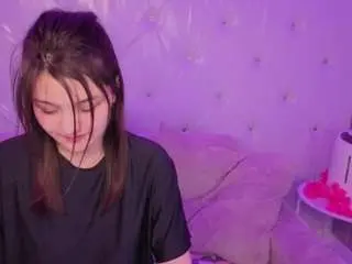 Xnaughtyfox  live sex cam