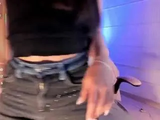 Abby-23  live sex cam