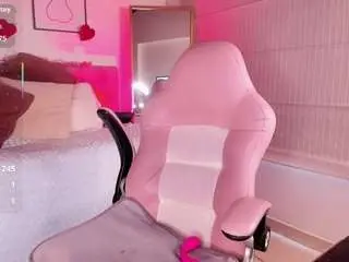 Abby-23  live sex cam