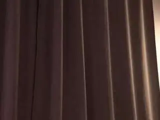 Amityalford  live sex cam