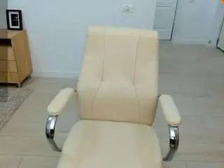 Eveeevian  live sex cam