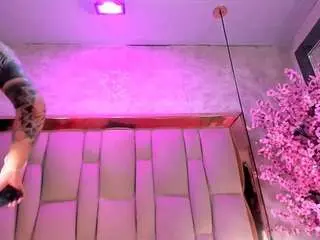 Junescollins  live sex cam