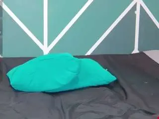 Melany-blair  live sex cam