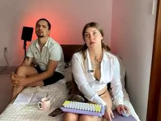 Miley-and-michael  live sex cam