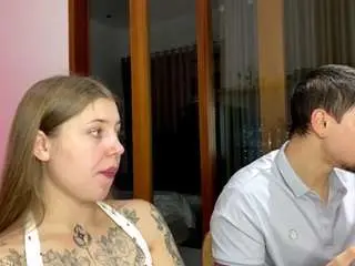 Miley-and-michael  live sex cam