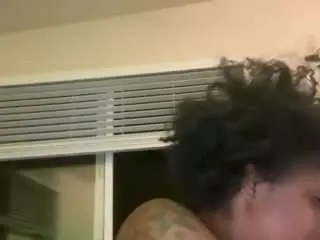 Tinamaria222  live sex cam