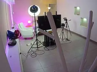 Voyeurcam-jb-room-1  live sex cam