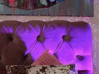 Kirawhite1  live sex cam