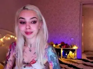 Lillymoure  live sex cam