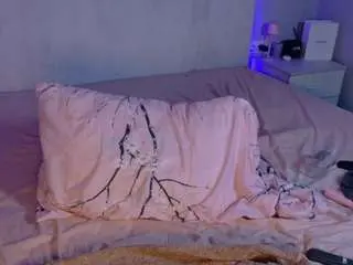 Lunaxbaddie  live sex cam