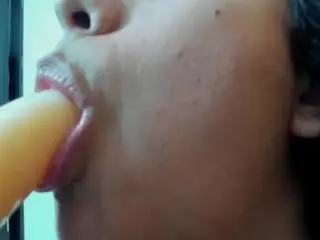 Misseylenss  live sex cam