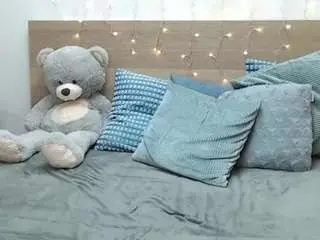 Sopheymoon23  live sex cam