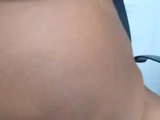 Zazapiko  live sex cam