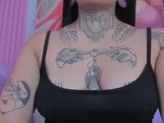 Adri-tatto  live sex cam