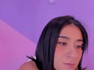 Adri-tatto  live sex cam