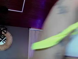 Dakota-ferreria  live sex cam