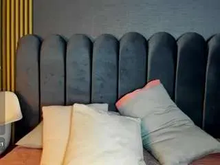 Nicoolettee  live sex cam