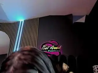 Nicoolettee  live sex cam