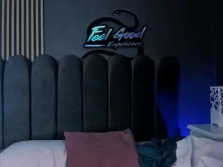 Nicoolettee  live sex cam