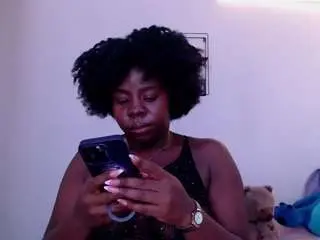 Arianna-ebony  live sex cam