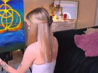 Hildababer  live sex cam