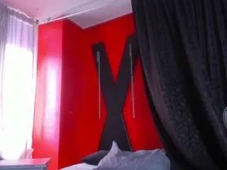 Junecandy18  live sex cam
