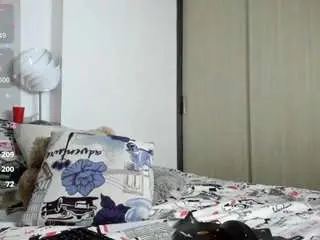 Nahir-leon  live sex cam