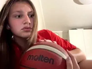 Tashareyman  live sex cam