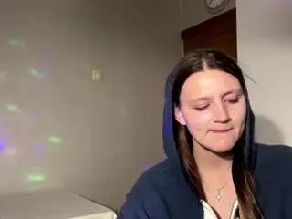 Tashareyman  live sex cam