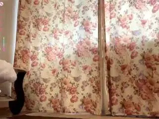 Cammiechitrik  live sex cam