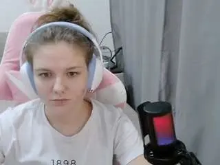 Hermilatimperman  live sex cam